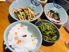 -老四川(T3航站楼F指廊店)