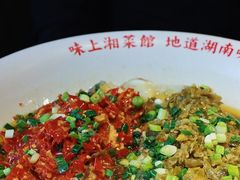 双味剁椒鱼头-味上湘菜馆(河马店)