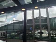 -麦当劳(深圳北站高铁店)