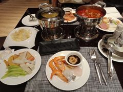 -浦东绿地铂骊酒店-POYA西餐厅(绿地东海岸国际广场店)