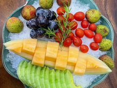 -香山湖渔家大院