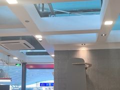 -麦当劳(深圳北站高铁店)