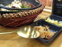 -回味碗土家洋芋饭(财信城市国际店)
