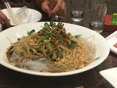 -吴记酱骨炖菜馆(西大直街店)