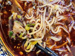 -伊穆祥牛肉面总店·清真