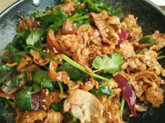羊肉煲-关东小磨东北菜(上海长风大悦城店)