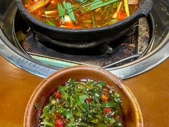 -黔有有贵州酸汤夺夺粉火锅(五味十字店)