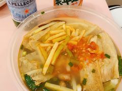 -莫老爷·正宗桂林米粉(南油店)