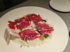 -左庭右院鲜牛肉火锅黑金店(陆家嘴中心店)