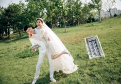 -二十一世纪婚纱摄影(省府前街店)