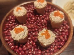 蟹子金枪鱼脆壳-庐灶江南·江南菜·四合院Bistro(东直门·华侨夜泊君亭店)