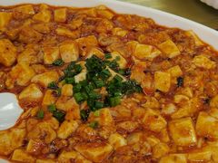 -洪霞餐馆·川菜·鲜货现炒(两江春城店)