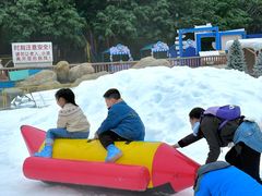 -南宁市凤岭儿童公园