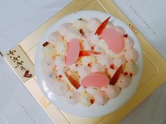 粉丘蜜桃红茶白巧蛋糕-福气鲜活面包·生日蛋糕