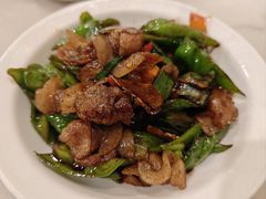 嘉丰小炒肉-嘉丰湘菜馆(芳群园店)