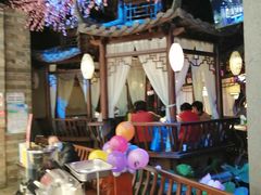 -韵秋荷(宝山龙湖天街店)