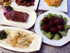 -功德林(南京西路店)