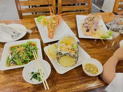 -两兄弟Song Pee Nong(2号店)