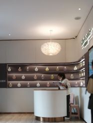 -诗丽华黛美容院