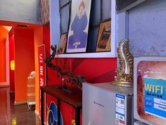 -里堂派对·独栋团建聚会小院轰趴馆(三圣乡店)