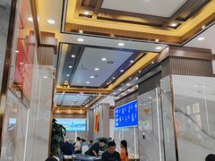 -伊穆祥牛肉面总店·清真