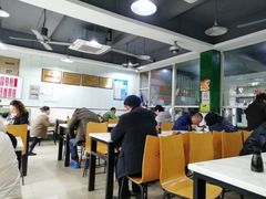 大堂-绿杨馄饨临顿路店