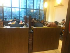 大堂-山沟沟羊小馆&烤全羊羊肉汤(麦岛店)