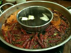 -小天鹅火锅·一线江景洪鼎旗舰店(洪崖洞店)