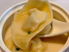 鲜虾馄饨-南麓·浙里(外滩店)