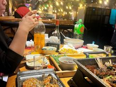 -小俩口烧烤东北菜(双井店)