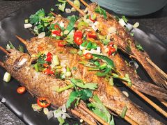 -炭小牛果木烤肉