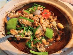 -八府香鸭·啫啫煲(华山路店)