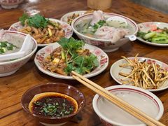 -老方桌烂蹄花川菜馆(九龙坡店)