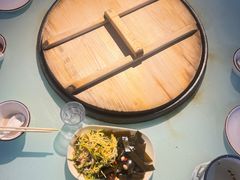 -鱼窝棚柴火铁锅炖(富山屯店)