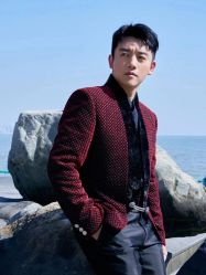 -变画·发型STUDIO