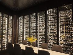 -wineapp葡萄酒餐吧(外滩金融中心店)
