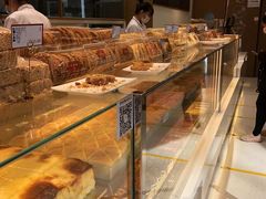 面包甜点陈列柜-糕材生(龙湖北京大兴天街店)