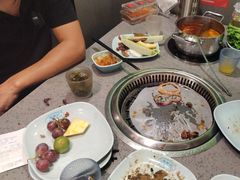 -金滏山烤肉·海鲜·火锅自助餐厅(襄阳万达店)