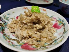黑松露绣球菌-维园悦谱·海派家常菜(乌鲁木齐南路店)