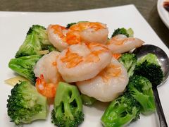 碧绿明虾球-御宝轩(益丰·外滩源店)