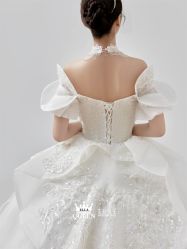 点击看大图 -艾拉·女王婚纱礼服馆