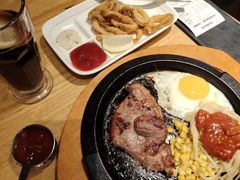 -菲滋意式餐厅(海宁银泰城店)