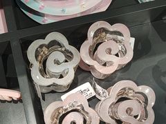 -潮品挚尚(五角场苏宁易购店)