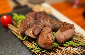 Frost-Season Wagyu Thick Burn