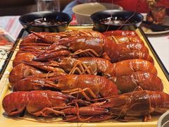 -肥肥虾庄·金牌油焖大虾(汉街SKP店)