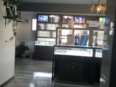 -视野联行眼镜蔡司·依视路官方授权店(顺城店)