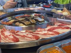 -哈哈碳都·牛肋条无限自助烤肉(台江万达店)