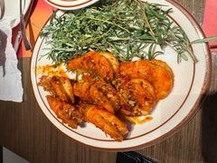 西班牙蒜香油爆虾-ZAFFERANO西班牙海鲜饭(上海首店)