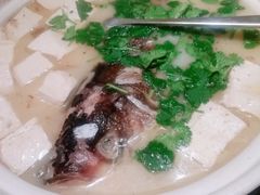 大鱼头砂锅-新南华大酒店(长寿店)