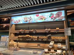 面包甜点陈列柜-德南面包房(尚都店)